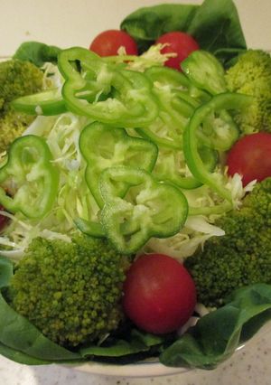 野菜をバリバリ食べよう！グリーンサラダ-レシピのメイン写真