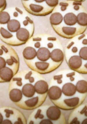 HMと簡単材料でアンパンマンクッキー-レシピのメイン写真