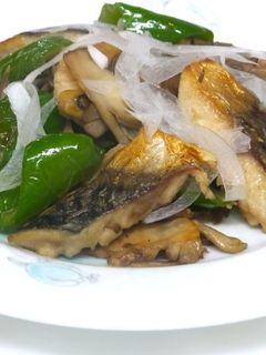 塩鯖と舞茸、ピーマンの炒めもの-レシピのメイン写真
