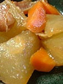 冬瓜(とうがん)とベーコンの炒め煮-レシピのメイン写真