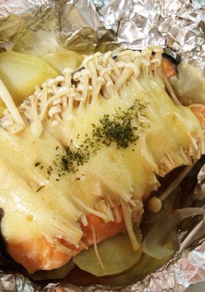 ちょっぴりこってり！鮭のホイル焼き-レシピのメイン写真