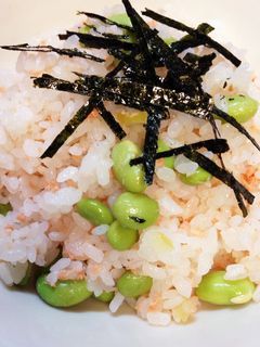 ♪塩レモンで鮭と枝豆の爽やかお寿司♪-レシピのメイン写真