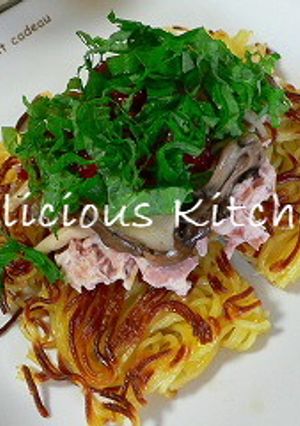 きのことドライトマトの洋風かた焼きそば風-レシピのメイン写真