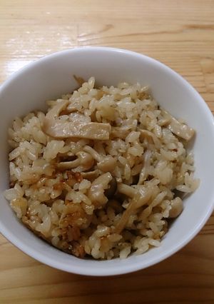 節約?エリンギ&ブナピー♡炊き込みご飯-レシピのメイン写真