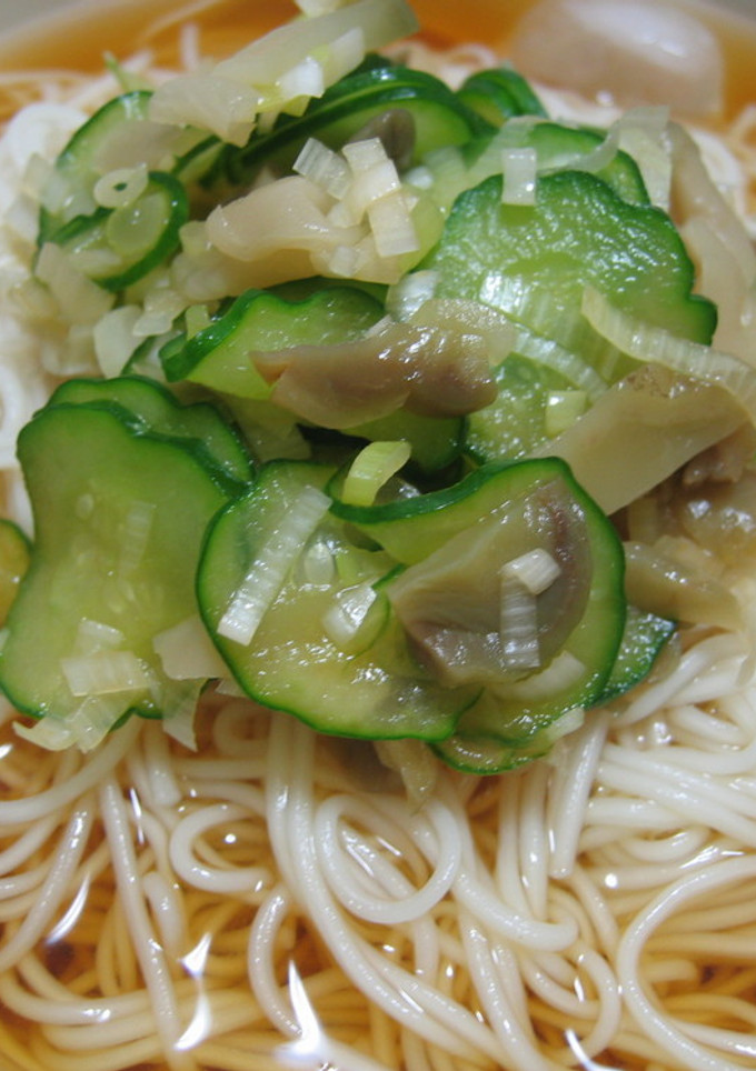 冷しそうめんザーサイ＆きゅうり乗せ-レシピのメイン写真