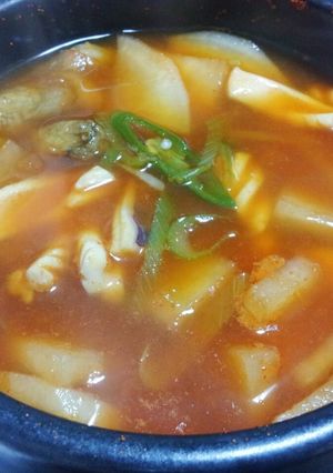 韓国の母の味・イカと大根のスープ-レシピのメイン写真