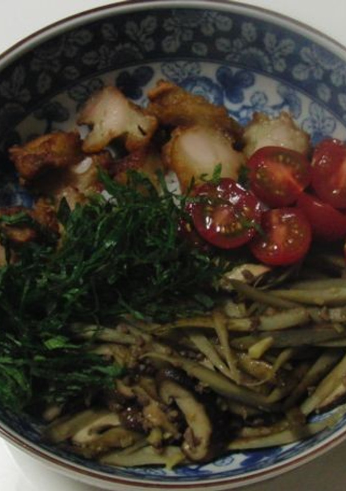 鶏唐揚げと牛蒡・牛そぼろ丼-レシピのメイン写真