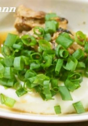 サバの味噌煮缶のっけ温豆腐-レシピのメイン写真