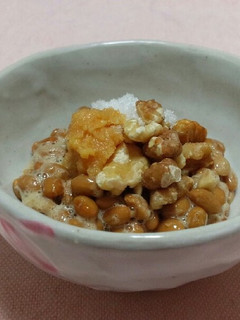 〖納豆に*味噌とナッツとお砂糖を♬〗-レシピのメイン写真