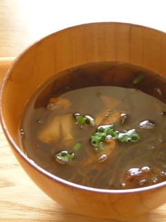 生姜が香る♪もずくスープ-レシピのメイン写真