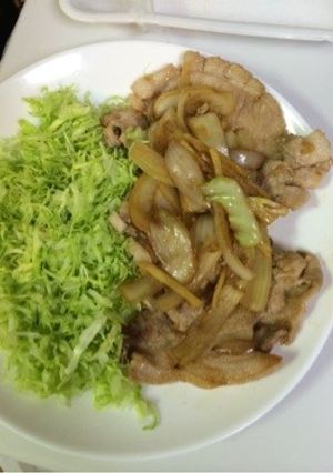 豚の生姜焼き！安い豚コマ使用！（＾ω＾）-レシピのメイン写真