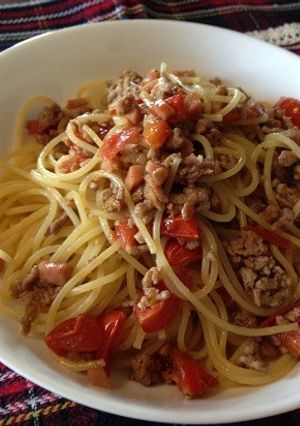 簡単パスタ☆辛いけどあっさりポロネーゼ-レシピのメイン写真