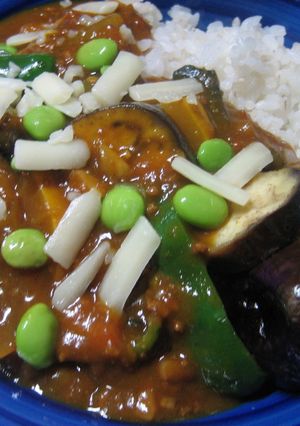 夏野菜みんなまとめてカレーになっちゃった-レシピのメイン写真