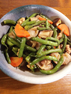 旬☆インゲン豆と鶏肉とこんにゃくの煮物-レシピのメイン写真