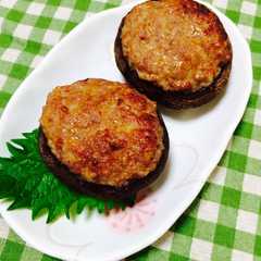 รูปของ 超簡単しいたけの肉詰め☆味噌チーズ味