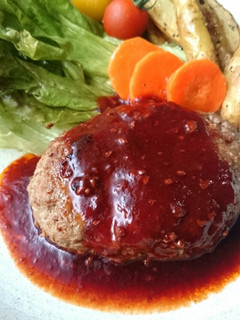 我が家のジューシーハンバーグと☆ソース★-レシピのメイン写真