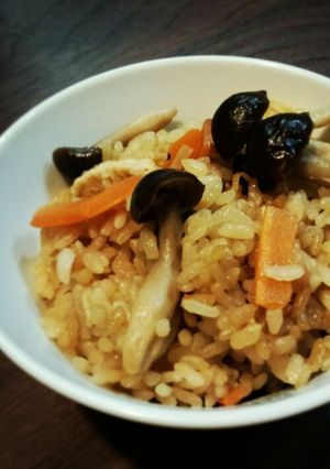 簡単絶品!!きのこご飯-レシピのメイン写真