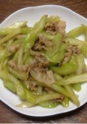 豚肉とセロリの炒め物-レシピのメイン写真