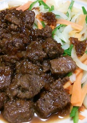 ヨシダグルメソースに玉ねぎ追加サイコロ-レシピのメイン写真