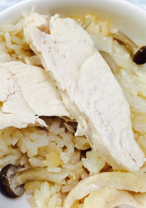鶏胸肉丸ごと♥️炊き込みご飯-レシピのメイン写真