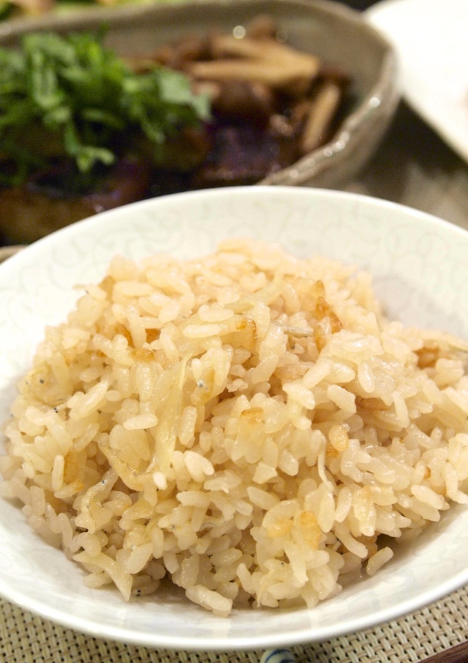 初夏の味♪新生姜とじゃこの炊き込み御飯-レシピのメイン写真