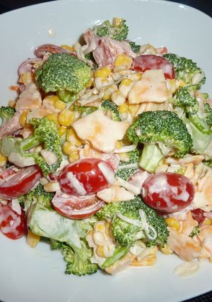 ブロッコリーとトマト野菜のマヨ酢サラダ-レシピのメイン写真