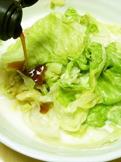 ポン酢でレタスのチーズ蒸し-レシピのメイン写真