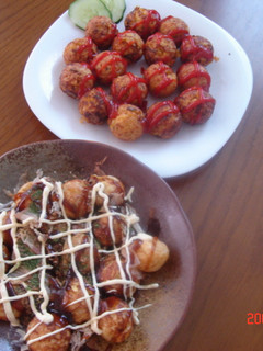 今日のお昼御飯はたこ焼き器で-レシピのメイン写真