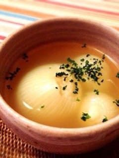 たまねぎの丸ごとほろほろスープ-レシピのメイン写真