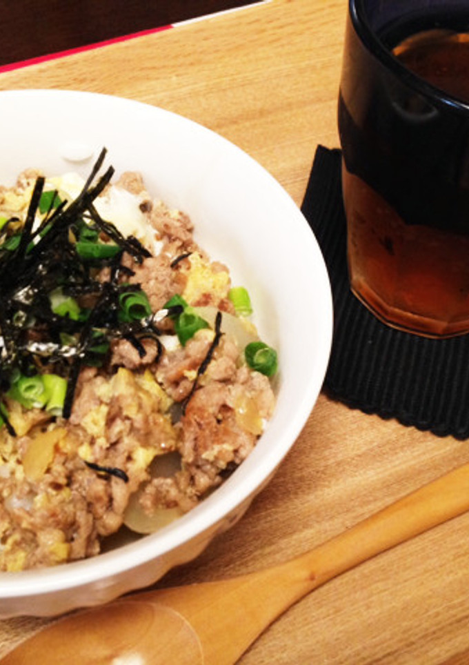 肉じゃがの煮汁リメイク☆そぼろの卵とじ丼-レシピのメイン写真