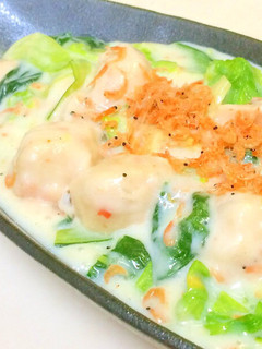 簡単★激ウマ♪レタス1玉でミルク炒め-レシピのメイン写真