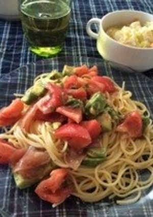 夏にぴったり★アボ＆トマトの冷製パスタ-レシピのメイン写真