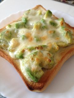 アボカドワサビチーズトースト-レシピのメイン写真