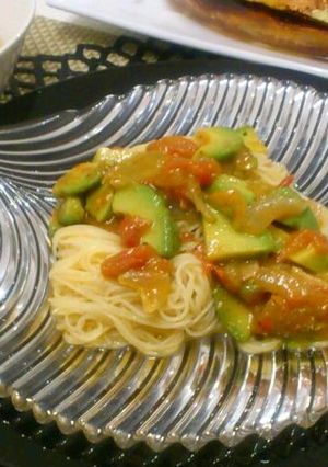 トマトとアボガドの冷製パスタ-レシピのメイン写真