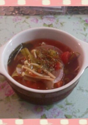 授乳中お腹ペコペコ☆野菜たっぷりsoup-レシピのメイン写真