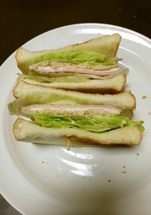 お一人料理　ハム　シーチキン　サンド-レシピのメイン写真