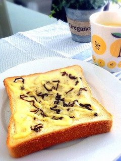 じゃこ塩昆布のチーズトースト-レシピのメイン写真
