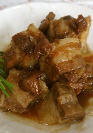 梅黒酢風味で♪ とろとろ~豚の角煮♡-レシピのメイン写真