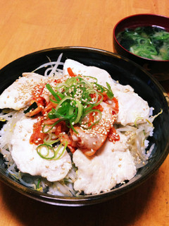 安い!簡単!ヘルシー!鶏キムチ丼♬-レシピのメイン写真