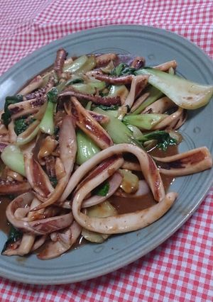 イカとチンゲン菜のオイスターソース炒め-レシピのメイン写真