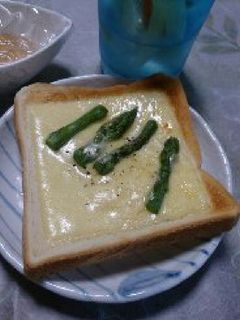 日替わり朝ごぱん!アスパラチーズ-レシピのメイン写真
