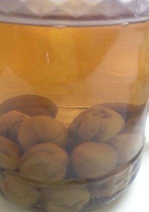 自家製果実酒　紫蘇焼酎梅酒　甘さ控えめ-レシピのメイン写真