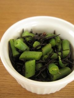 いんげん豆とひじきの梅肉和え-レシピのメイン写真