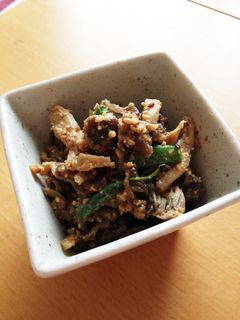 キノコとインゲンの胡麻みそ和え-レシピのメイン写真