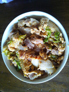 ピリ辛豚肉レタス丼-レシピのメイン写真