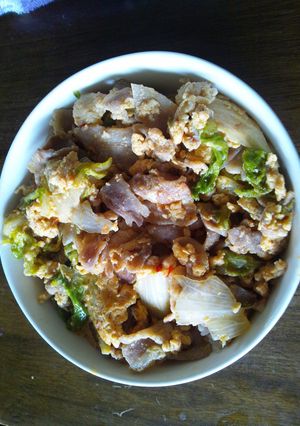 ピリ辛豚肉レタス丼-レシピのメイン写真