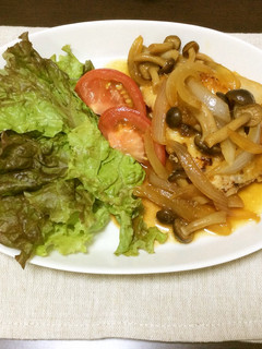かじきのムニエル 野菜ガリバタソース-レシピのメイン写真