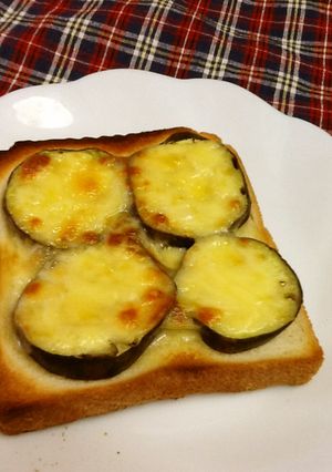 ぬか漬けチーズトースト-レシピのメイン写真