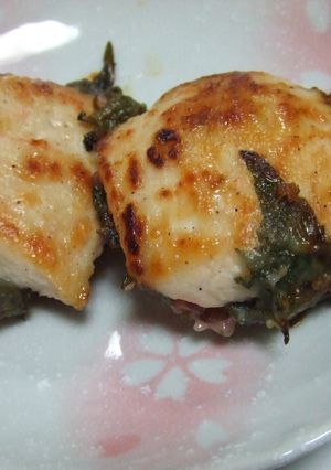 鶏肉で♪大葉と梅肉包み焼き-レシピのメイン写真
