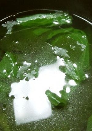 レタスとわかめのスープ-レシピのメイン写真